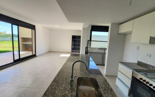 Funes Norte – Luciano Molinas 1700